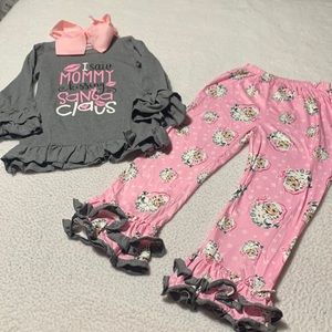 Boutique Girls “I Saw Momma Kissing Santa Claus” Outfit & Bow, New, Size 6-7